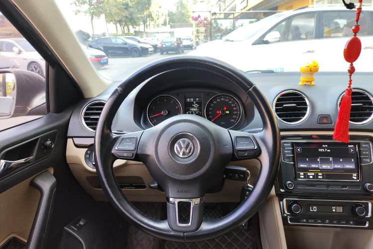 Used Volkswagen Jetta 2015 1.6L Automatic Luxury Model