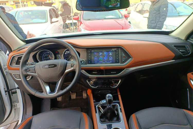 Used Zotye T300 2017 1.5L Manual Luxury Model
