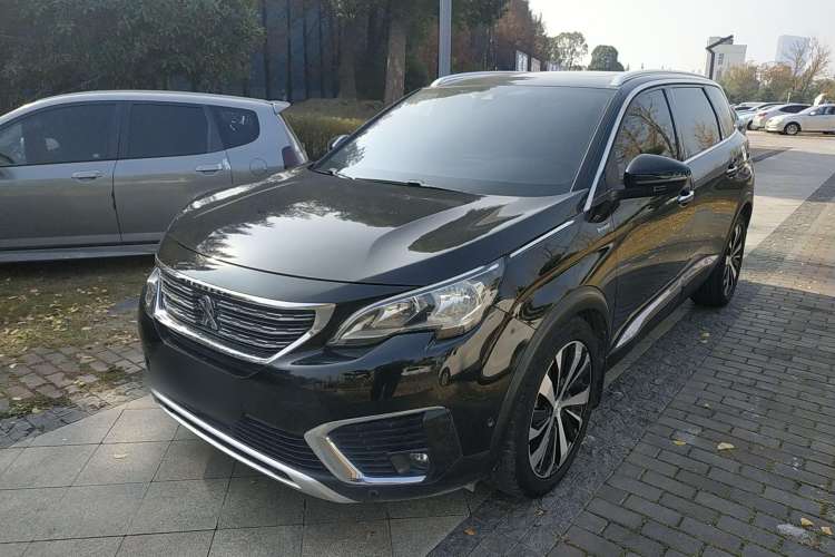 Used Peugeot 5008 2017 380THP 7-Seater Luxury Edition