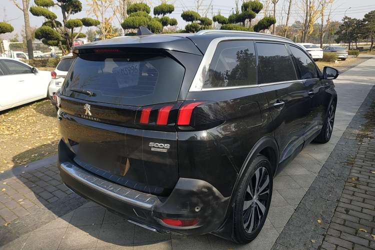 Used Peugeot 5008 2017 380THP 7-Seater Luxury Edition