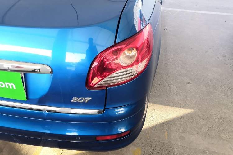 Used Peugeot 207 2011 Sedan 1.4L Manual Yule Edition