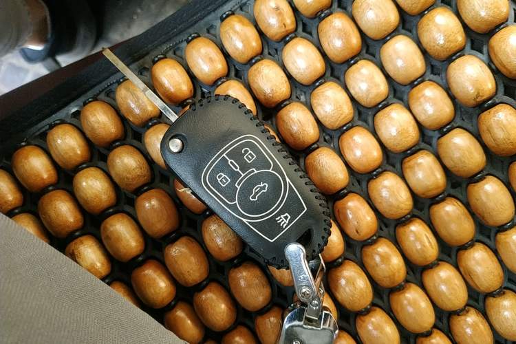 Used CHANGAN Lingxuan 2017 1.6L Manual Happiness Edition
