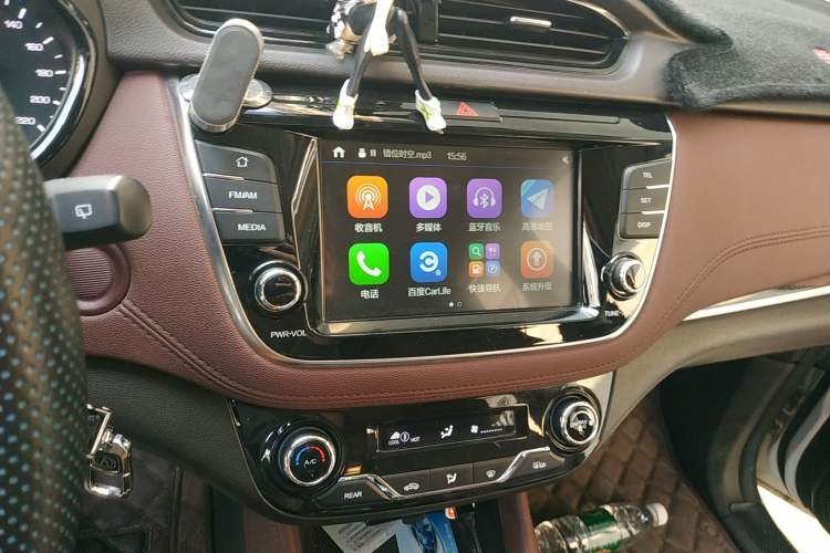 Used CHANGAN Lingxuan 2017 1.6L Manual Happiness Edition
