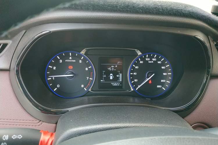 Used CHANGAN Lingxuan 2017 1.6L Manual Happiness Edition
