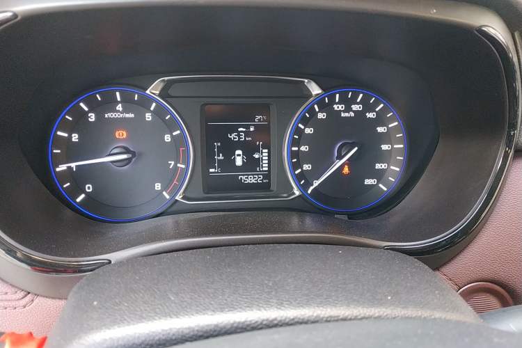 Used CHANGAN Lingxuan 2017 1.6L Manual Happiness Edition
