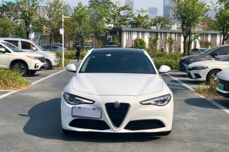 Used Alfa Romeo Giulia 2017 2.0T 280HP Luxury Edition