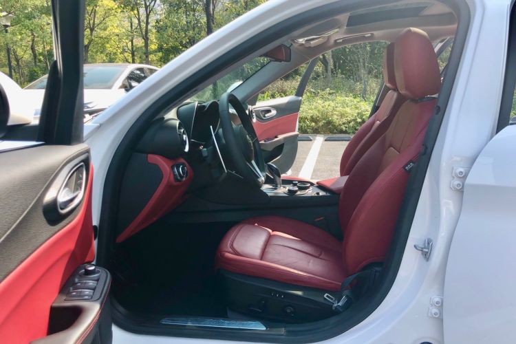 Used Alfa Romeo Giulia 2017 2.0T 280HP Luxury Edition