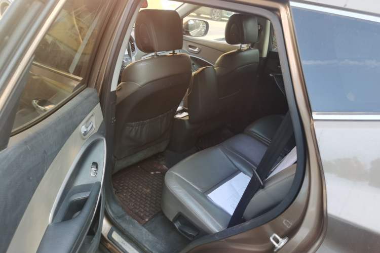 Used Hyundai Santa Fe Classic 2013 2.2T Four-Wheel Drive Comfort Edition with Navigation 7 Seats
