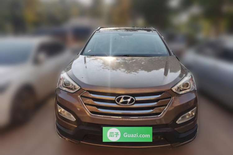 Used Hyundai Santa Fe Classic 2013 2.2T Four-Wheel Drive Comfort Edition with Navigation 7 Seats
