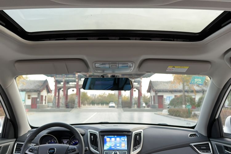 Used Oshan COS5 2019 1.6L Manual Classic Model China VI Standard
