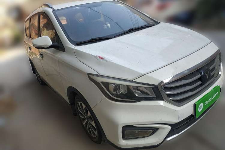 Used CHANGAN Lingxuan 2017 1.6L Manual Happiness Edition
