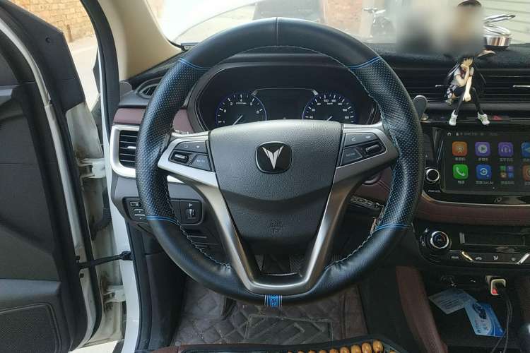 Used CHANGAN Lingxuan 2017 1.6L Manual Happiness Edition
