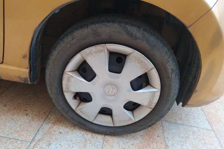 Used Suzuki Alto 2009 1.0L Manual Comfort Edition Right Front Wheel Hub