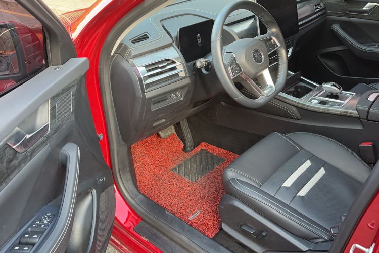 Used BYD Qin Pro New Energy 2018 DM 1.5TI Automatic Smart Connect Enjoyment Model Driver Seat