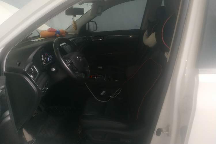 Used GAC Trumpchi GS7 2017 280T Two-Wheel Drive Luxury Model