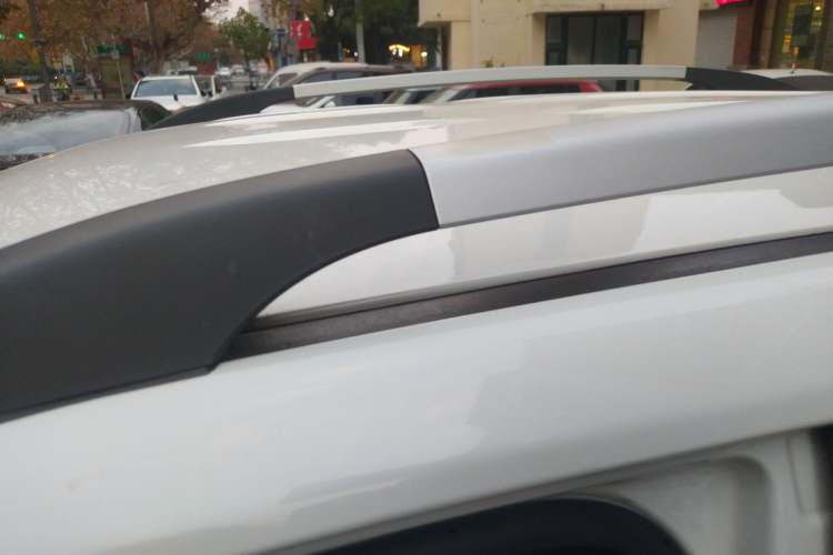 Used Land X2 2017 1.6L Manual Sharp Edition
