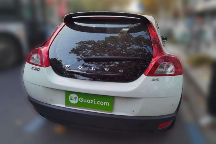 Used Volvo C30 2008 2.4i model