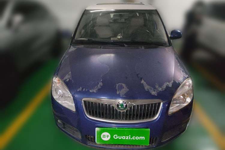Used Skoda Fabia 2009 1.6L Automatic Crystal Edition
