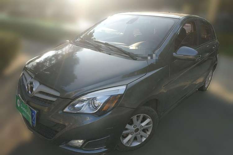 Used BAIC Off-Road E Series 2013 Hatchback 1.5L Automatic Lotte Edition