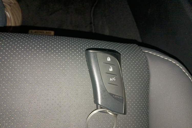 Used Lexus UX New Energy 2020 300e Pure·Joy Edition Vehicle Key