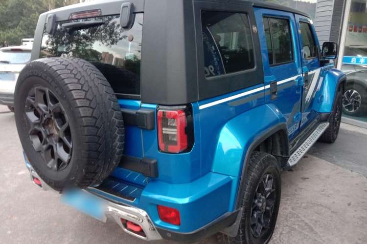 Used BAIC Off-Road BJ40 2018 2.3T Automatic Four-Wheel Drive Ring of the Tower Champion Edition China V Emission Standard