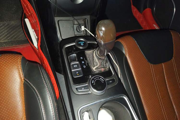 Used BYD Qin 2015 1.5T Dual-Crown Flagship Plus Edition