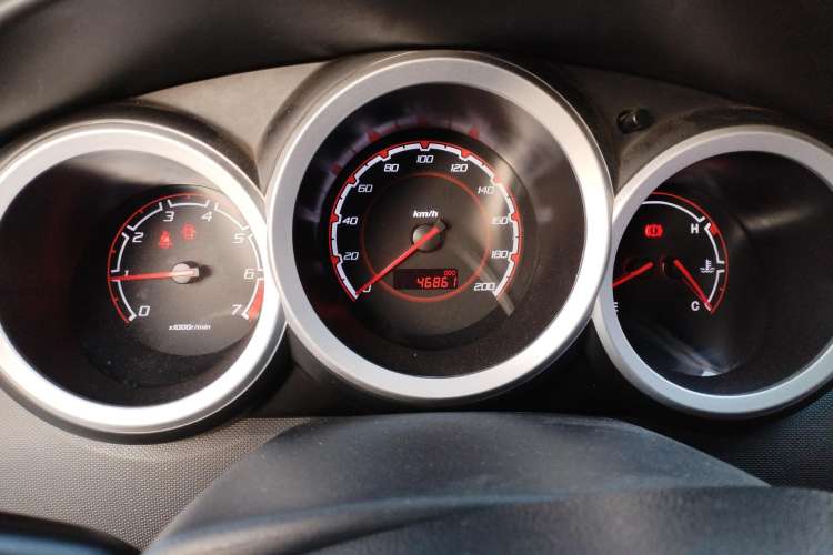 Used CHANGAN CX20 2014 1.4L Manual Sport Edition China V Standard