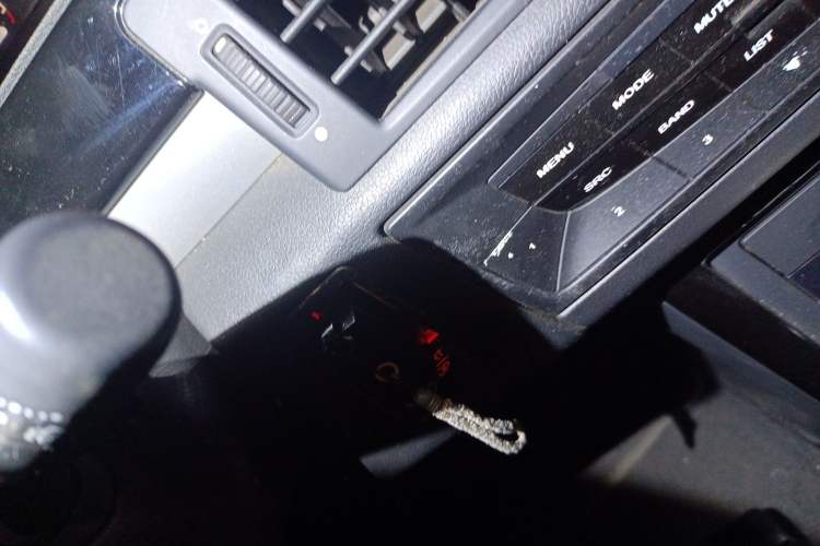 Used MG 6 2010 Hatchback 1.8L Automatic Elite Edition Vehicle Key