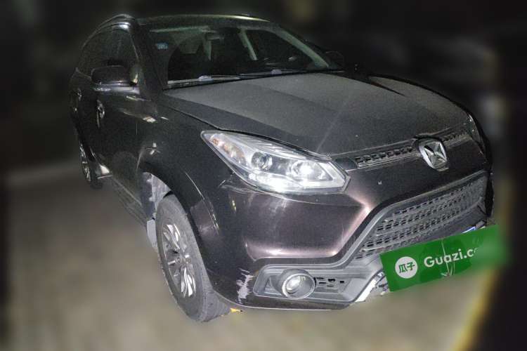 Used JMC Yusheng S350 2016 2.0T Automatic Two-Wheel Drive Gasoline Luxury Version with Sunroof 5 Seats
