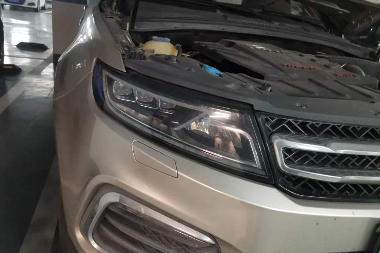 Used Zotye T600 2016 Sport Edition 2.0T DCT Prestige Model