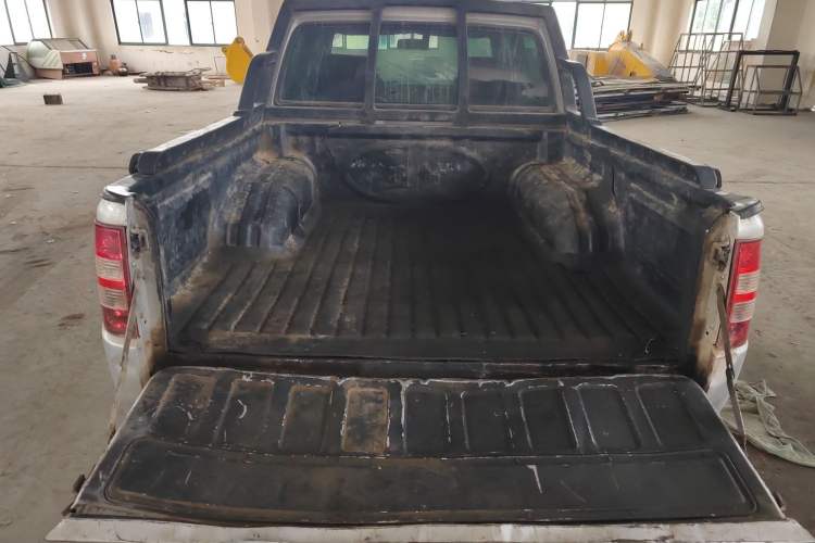 Used JMC Baodian 2016 2.8T New Value-Added Diesel Two-Wheel Drive Standard Version Long Wheelbase – JX493ZLQ4G