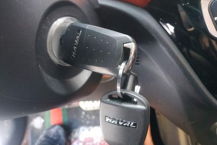 Used Haval H1 2017 Blue-Label 1.5L AMT Luxury Model