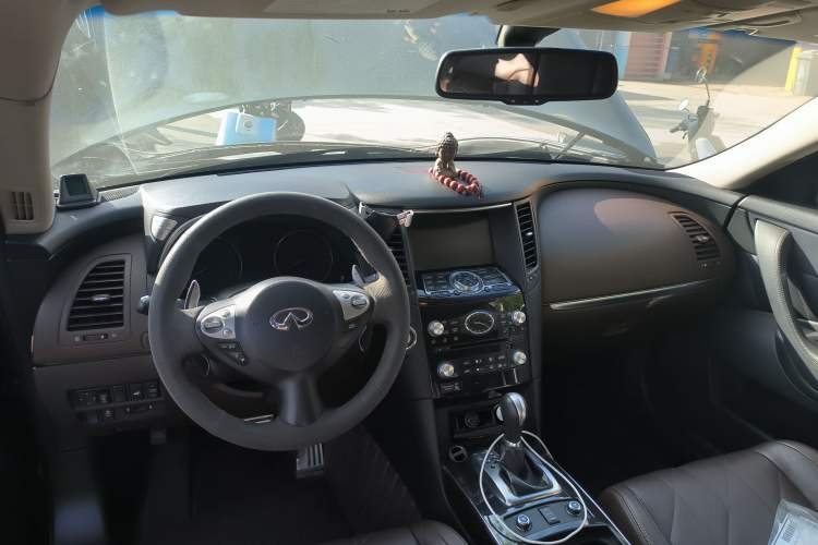 Used Infiniti FX 2013 FX37 Standard Edition