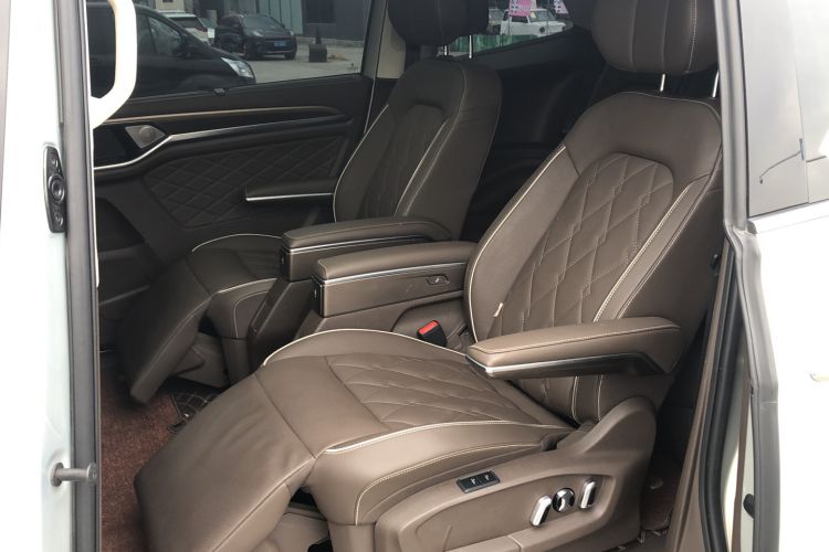 Used Volkswagen Viloran 2020 380TSI Prestige Edition