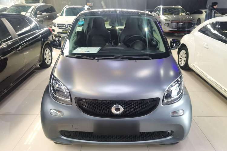 Used smart fortwo 2019 0.9T 66kW Hardtop Pioneer Edition China VI
