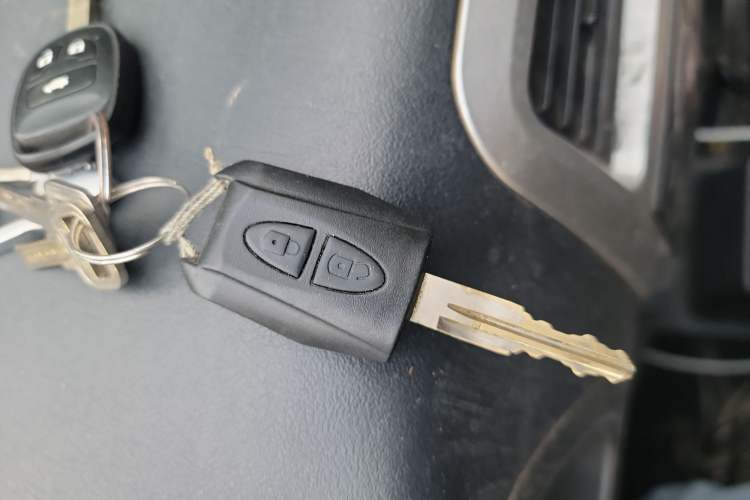 Used CHANGAN KAICHENG Star 9 2020 1.5L Base Model 5-Seater Passenger Vehicle China VI Emission Standard DAM15KR