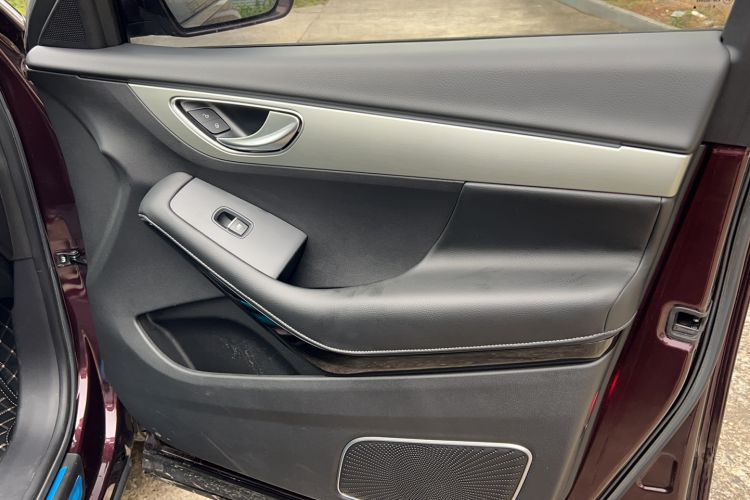 Used Zotye SR7 2016 1.5T Manual Cube Heart Edition China IV Standard
