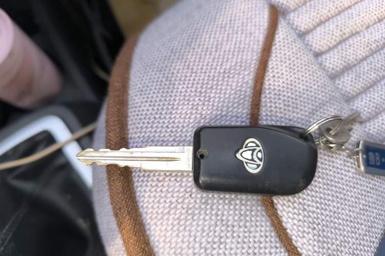 Used CHANGAN OSHAN Olisway 2013 1.4L Manual Jingxiang Model
