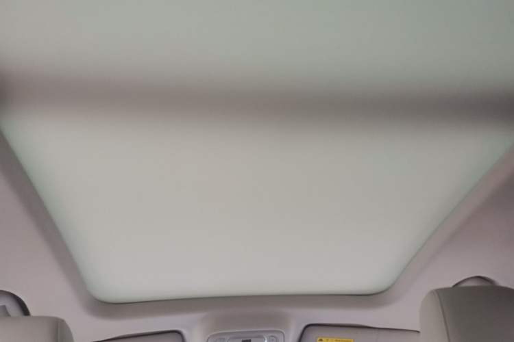 Used MG Pilot 2021 400TGI Automatic Two-Wheel Drive Trophy Flagship Edition