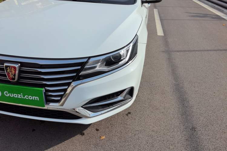 Used Roewe i6 2020 PLUS 1.6L CVT 4G Connected Glory Flagship Edition