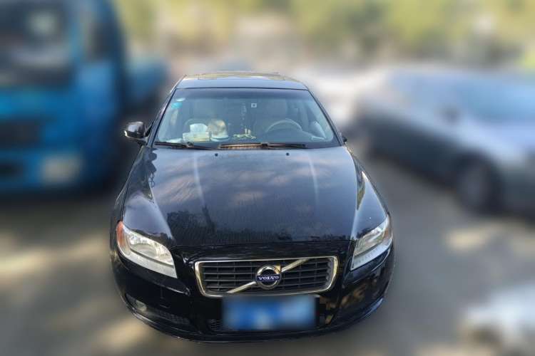 Used Volvo S80L 2010 2.5T Zhiya Edition
