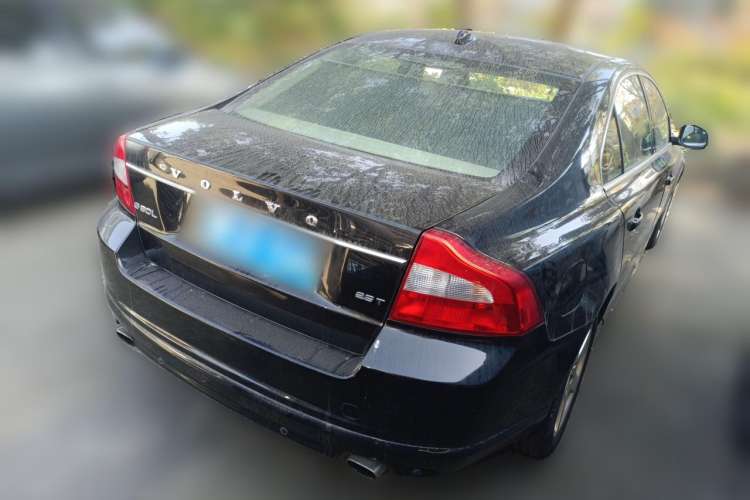 Used Volvo S80L 2010 2.5T Zhiya Edition
