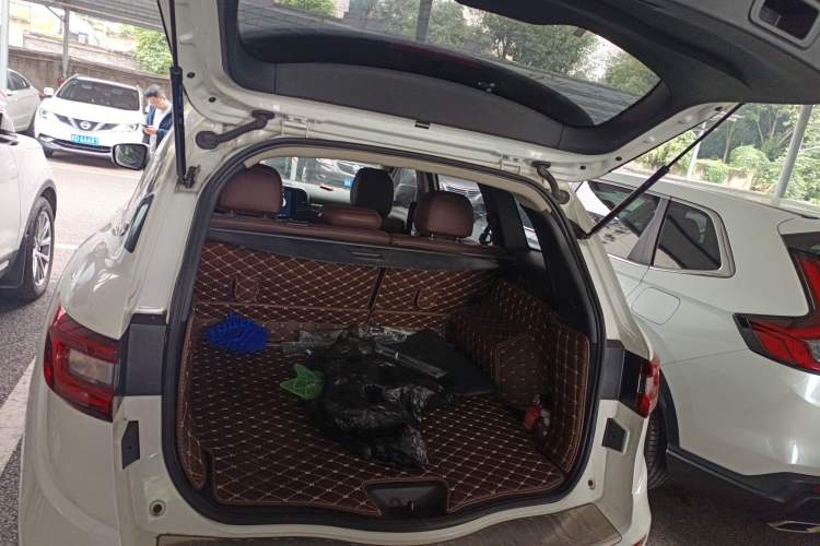 Used Renault Koleos 2018 2.0L Two-Wheel Drive 120th Anniversary Limited Edition
