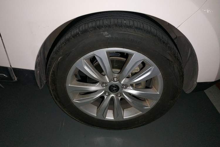 Used JAC Refine S5 2015 1.5T Automatic Elite Model