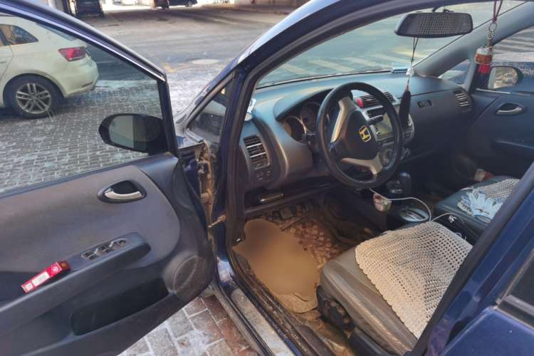 Used Honda Fit 2004 1.5L CVT