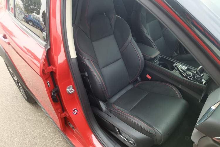 Used Lynk & Co 02 2018 2.0T DCT 4x4 Sport Pro Edition China V Standard
