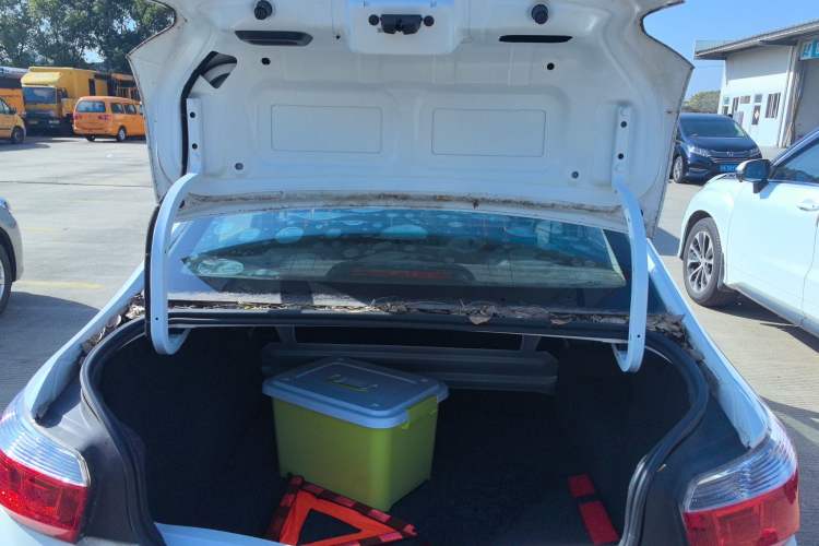 Used Citroen Elysee 2014 1.6L Automatic Fashion Model