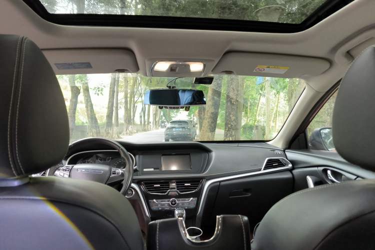 Used Venucia T90 2017 2.0L CVT Smart Edition