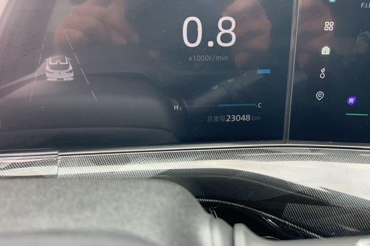 Used CHANGAN UNI-T 2022 1.5T Flagship Edition Odometer Close Up