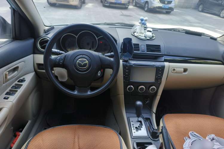 Used Mazda Mazda 3 2010 1.6L Automatic Classic Stylish Version
